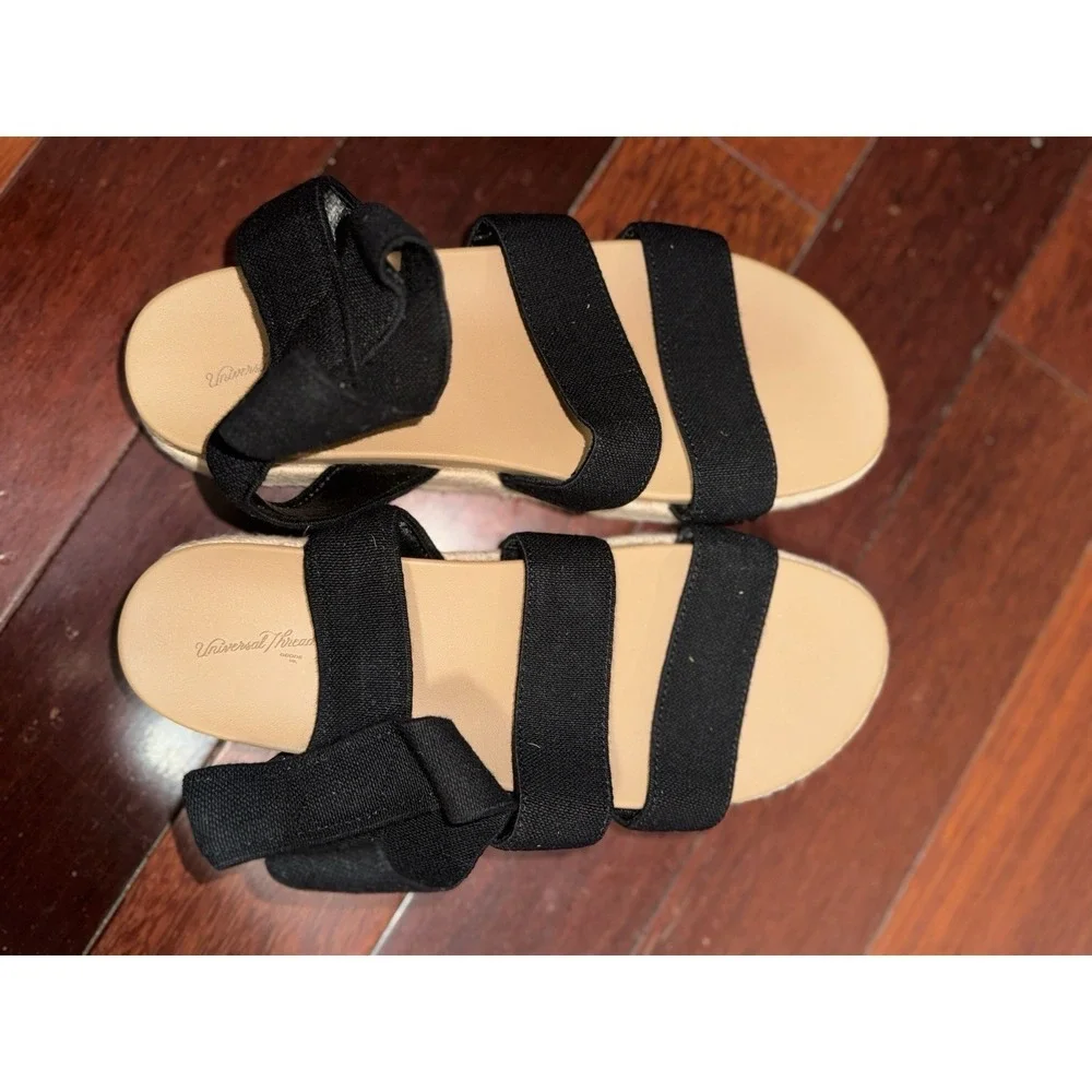 Universal Thread nwt universal